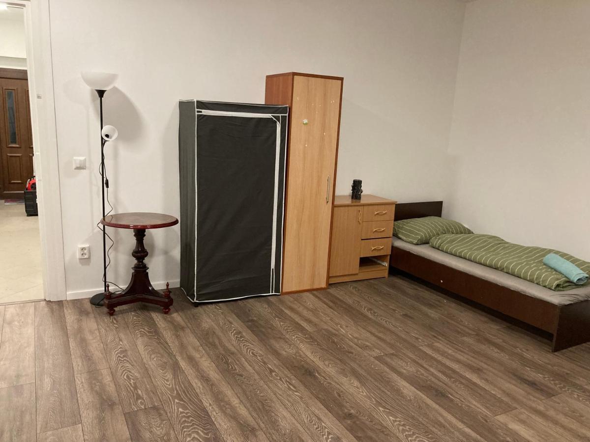 Roland Apartment Zuglo 2 บูดาเปสต์ ภายนอก รูปภาพ