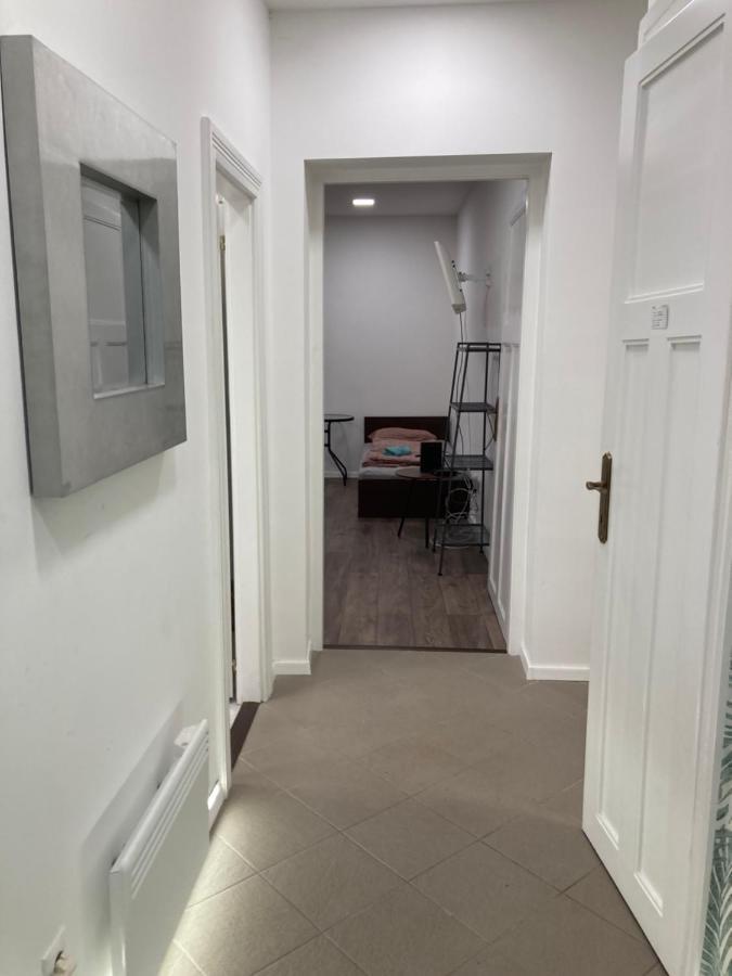 Roland Apartment Zuglo 2 บูดาเปสต์ ภายนอก รูปภาพ